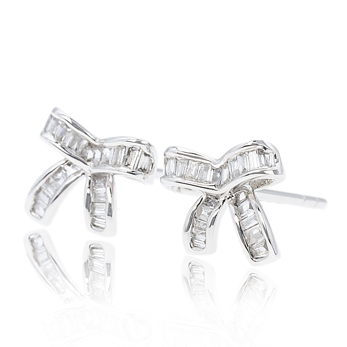 14k/18k gold 0.20 ctw h diamond stud earrings