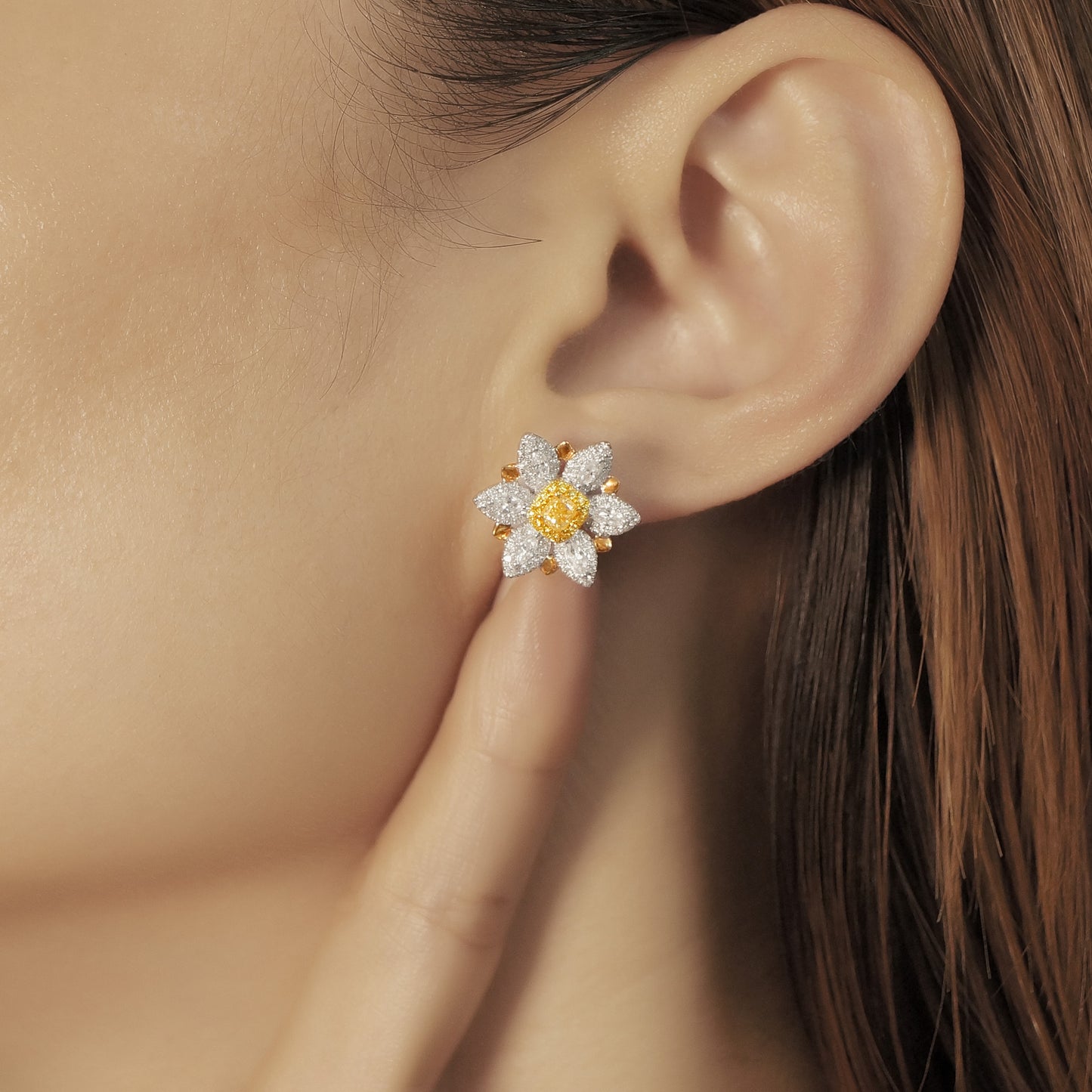 14k/18k gold 1.44 ctw natural yellow diamond & diamond stud earrings