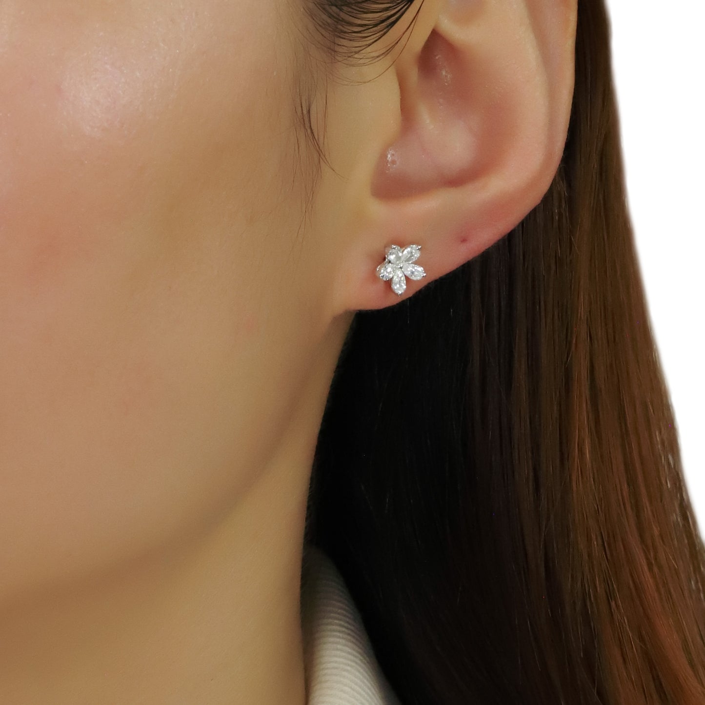 14k/18k gold 0.64 ctw h diamond stud earrings