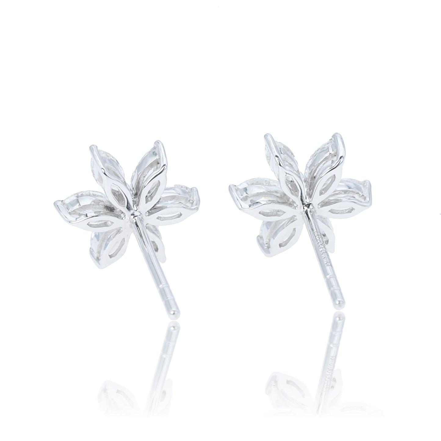 14k/18k white gold 0.52 ctw h vs diamond stud earrings