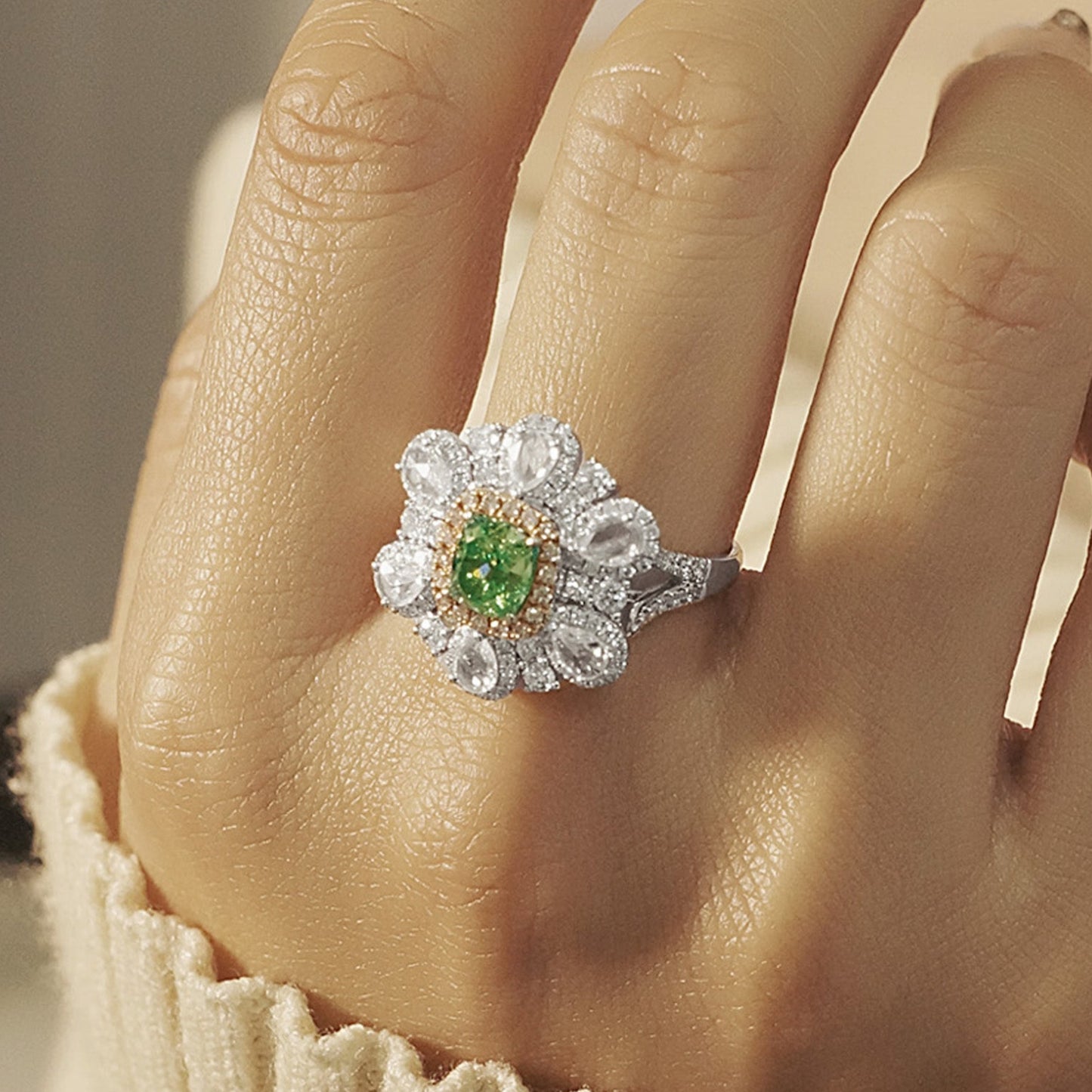14k/18k gold 2.40 ctw natural green diamond & diamond ring