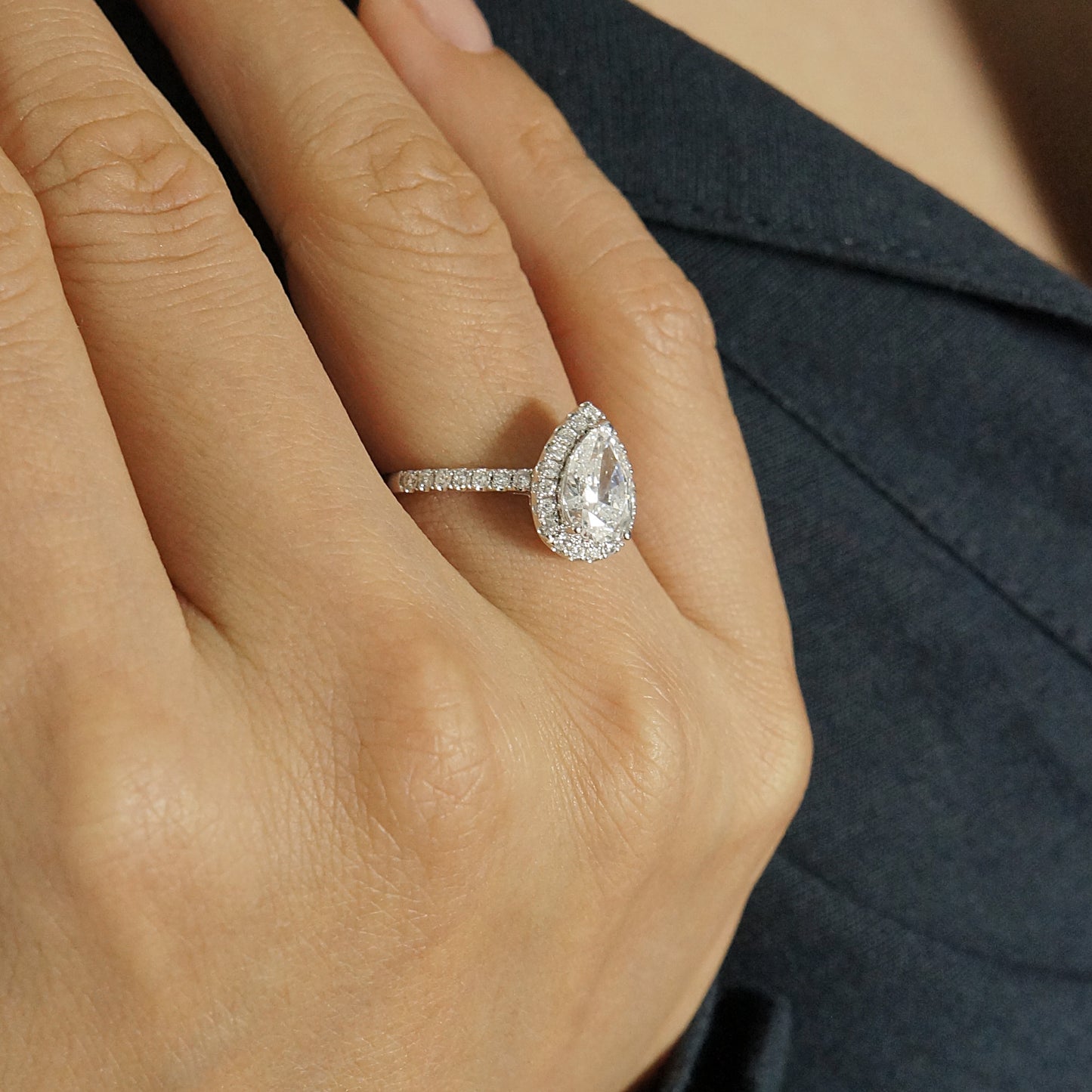 9k/14k/18k white gold 0.49 ctw lab grown h-vs dlamond ring