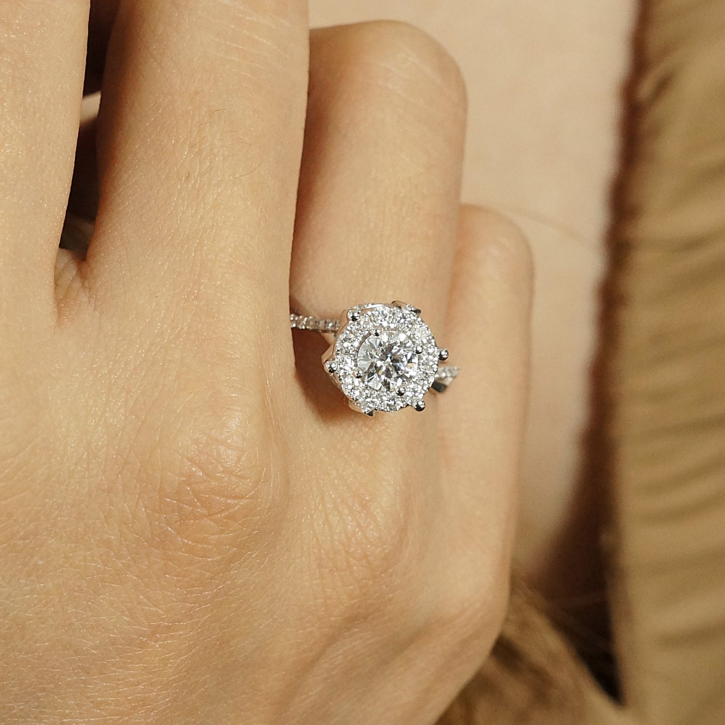 9k/14k/18k white gold 1.5 ctw lab grown h-vs dlamond ring