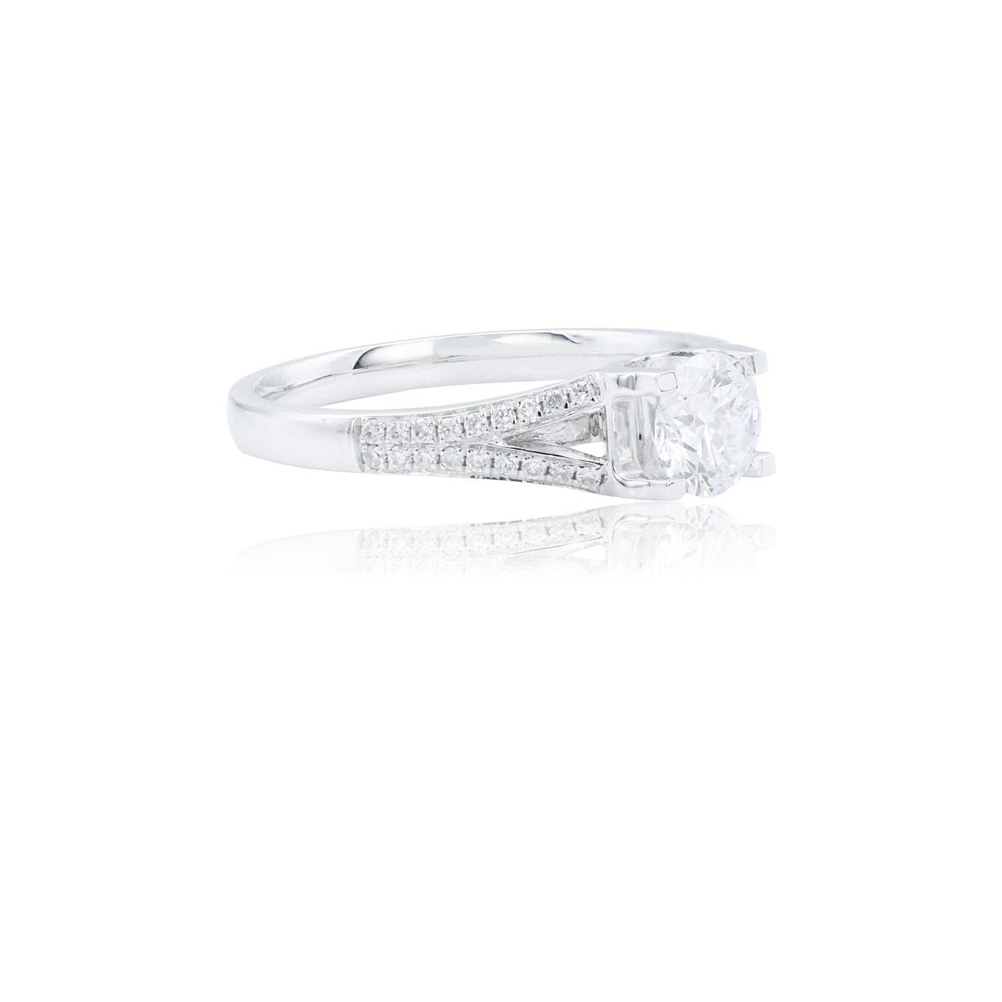 9k/14k/18k white gold 0.63 ctw lab grown h-vs dlamond ring