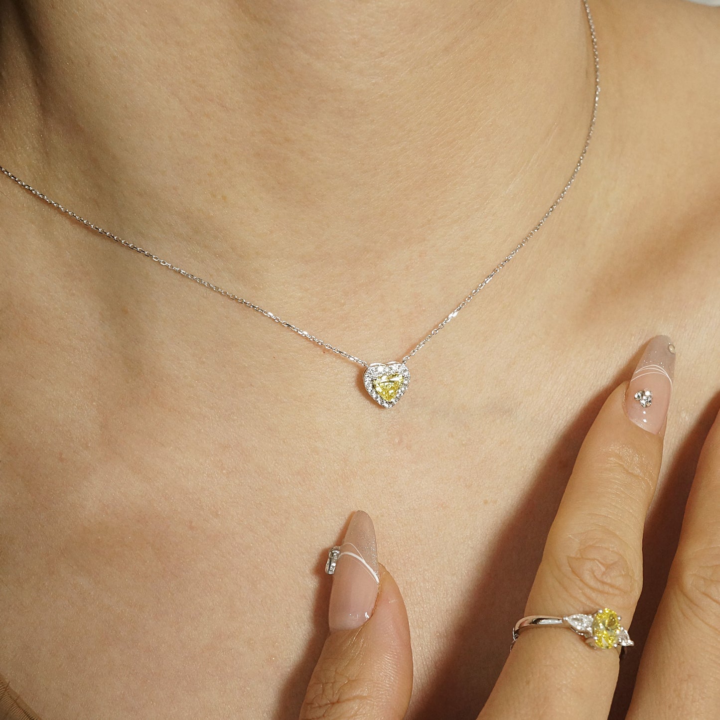 9k/14k/18k white gold 0.68 ctw lab grown fancy yellow diamond & diamond necklace