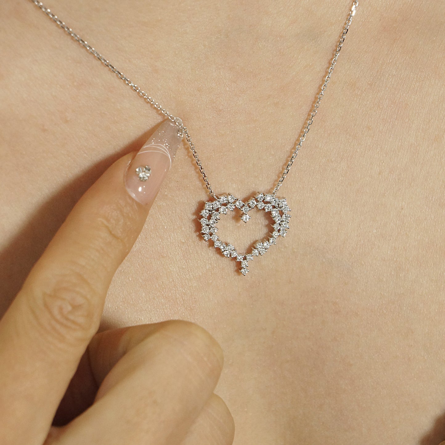 9k/14k/18k white gold 0.71 ctw lab grown h-vs diamond necklace