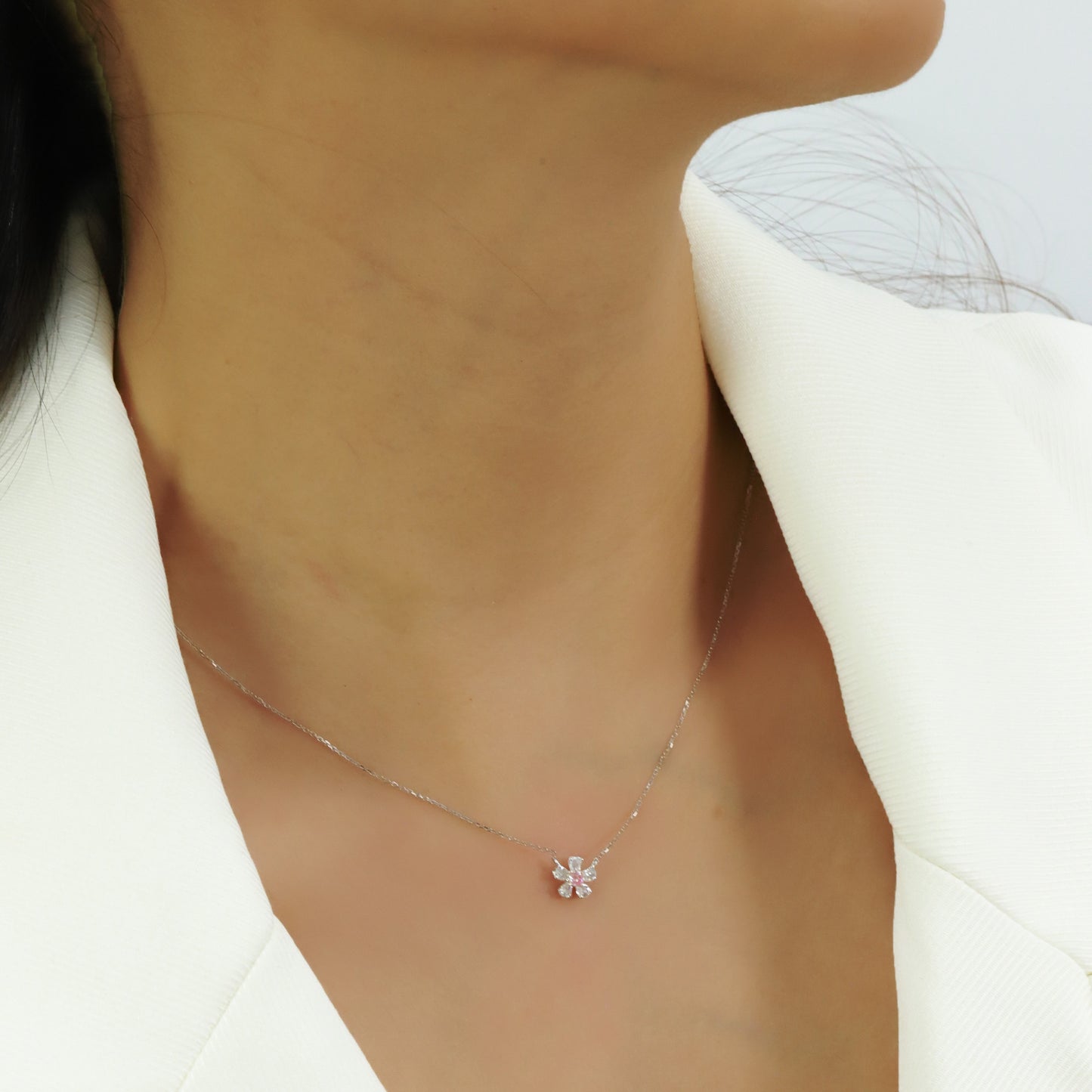 14k/18k gold 0.27 ctw fancy pink diamond & diamond necklace