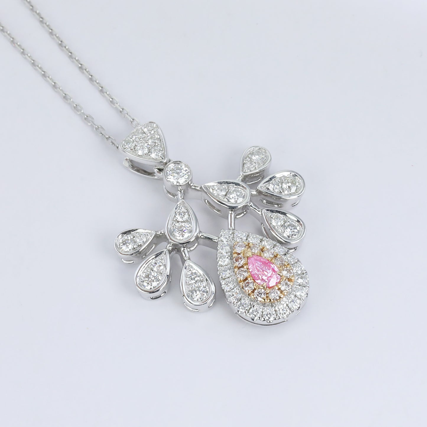 14k gold 0.70 ctw natural pink diamond & diamond necklace