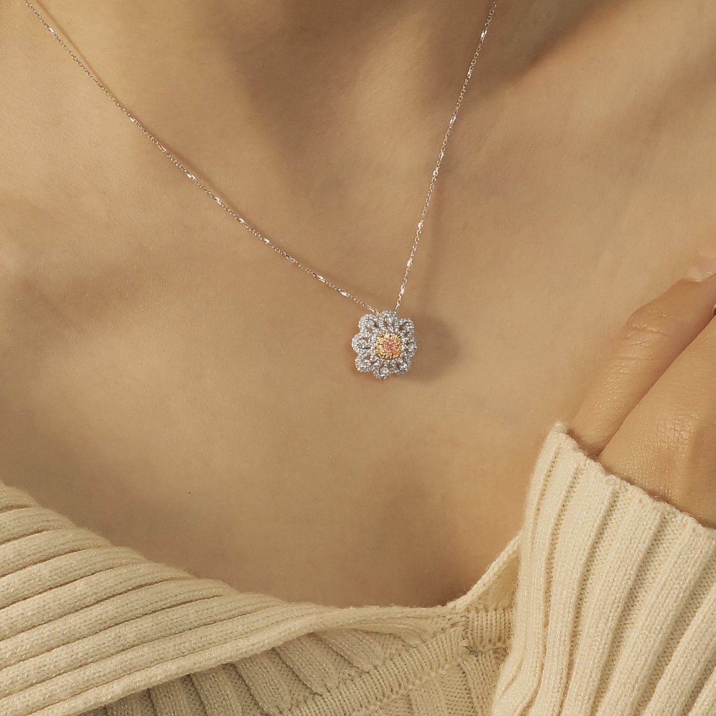 14k gold 0.67 ctw natural pink diamond & diamond necklace