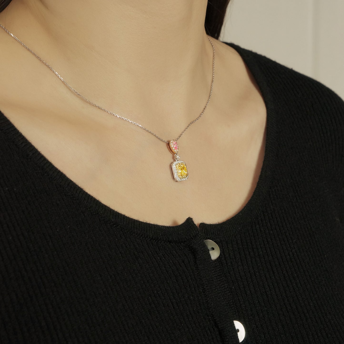 14k gold 1.64 ctw natural yellow diamond & pink diamond pendant necklace
