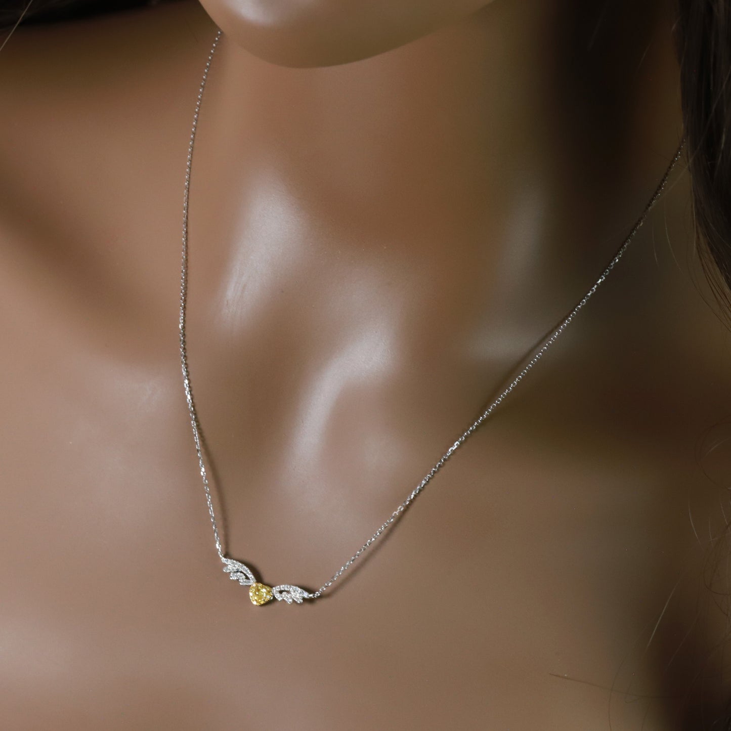 14k/18k white gold 0.28 ctw natural fancy yellow diamond & diamond necklace