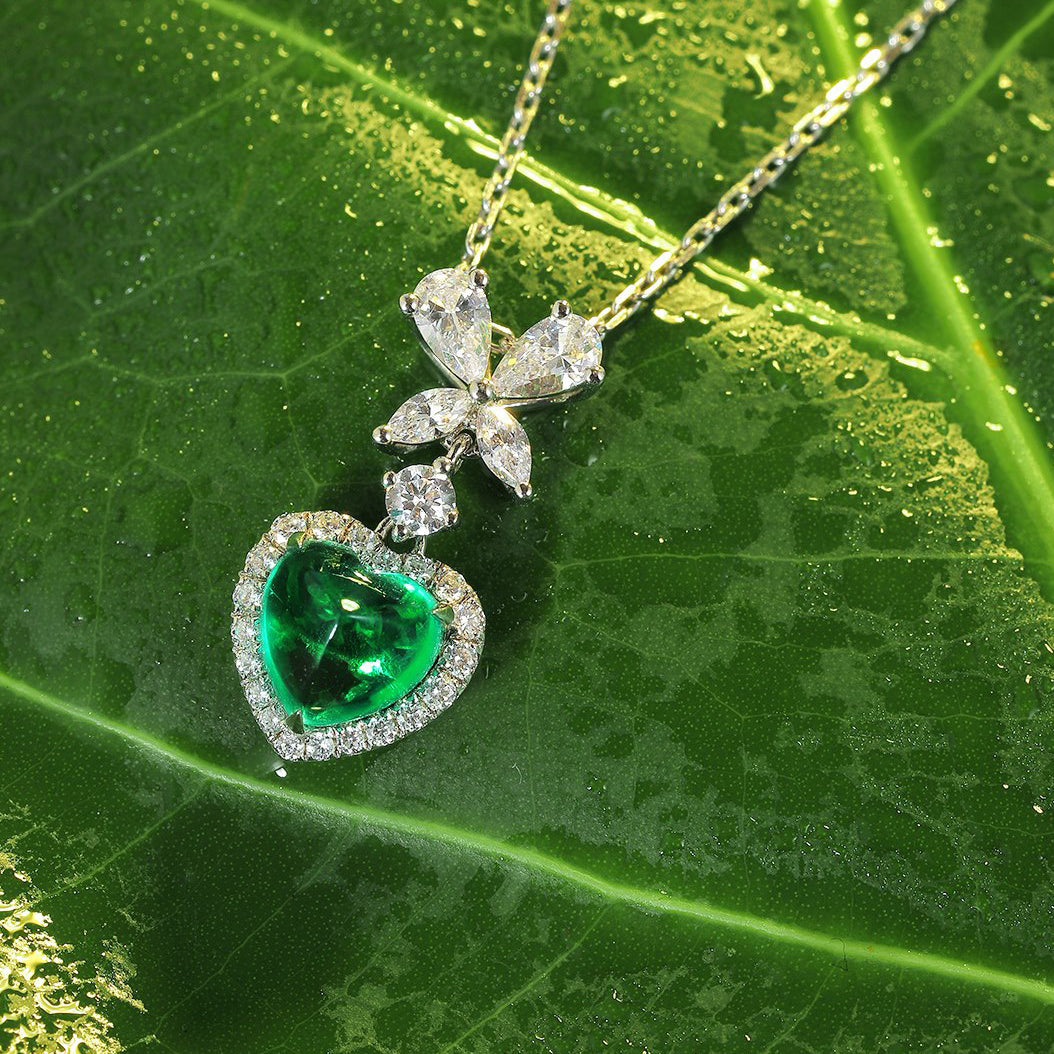 green emerald heart shaped pendant necklace in s925 sterling silver ,18k white gold plated