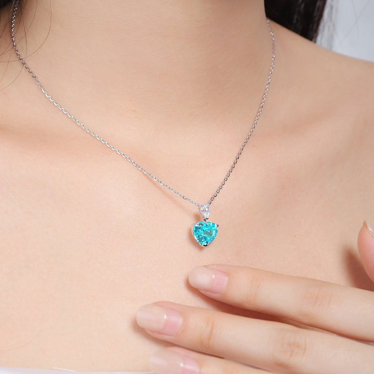 neon blue paraiba tourmaline heart necklace in s925 sterling silver ,18k white gold plated