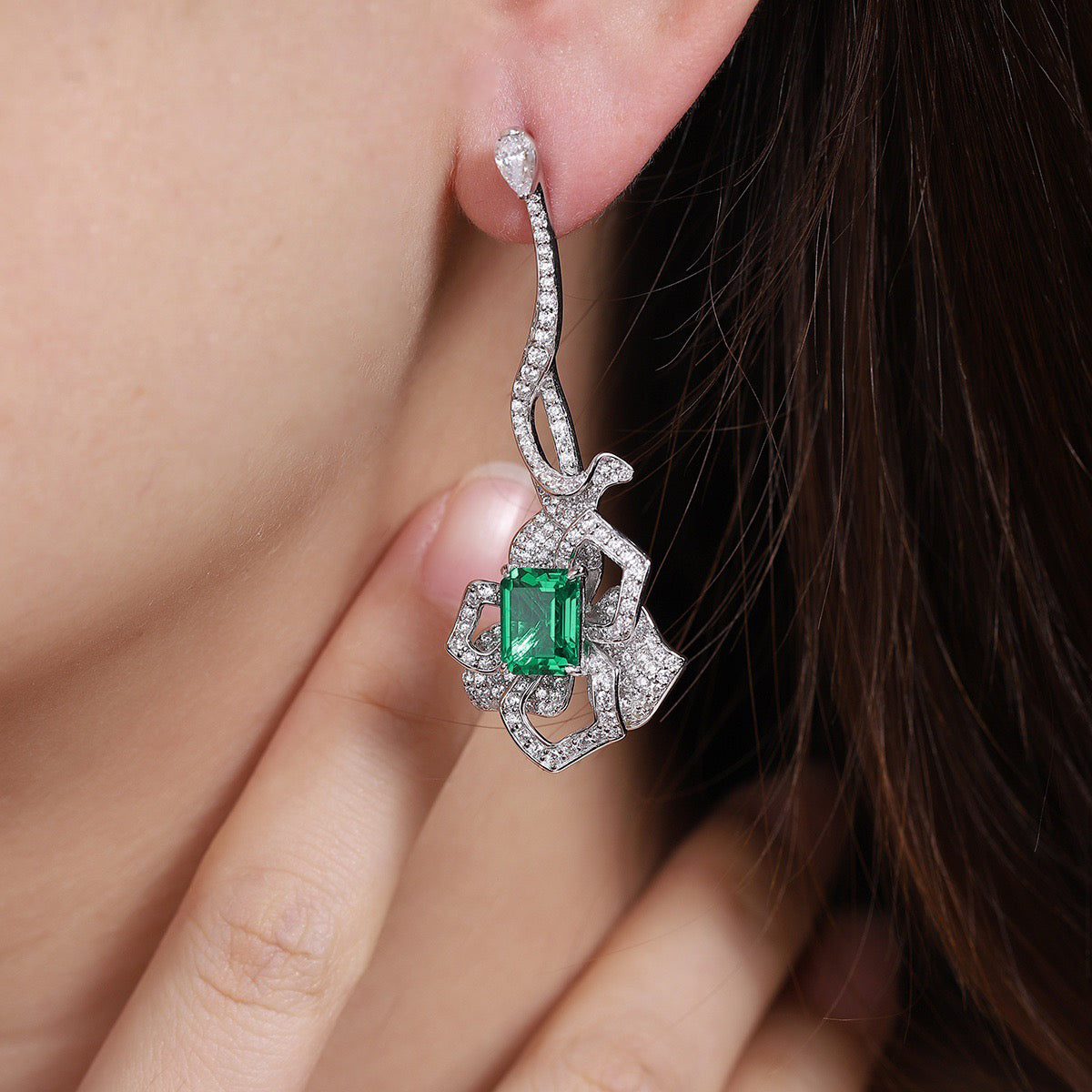 s925 sterling silver lab emerald & cz diamond earrings
