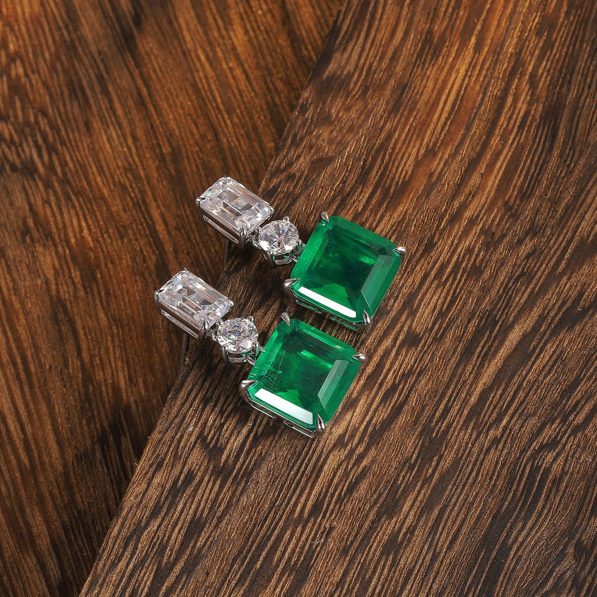 vivid green lab emerald dangling earrings in s925 sterling silver,18k white gold plated