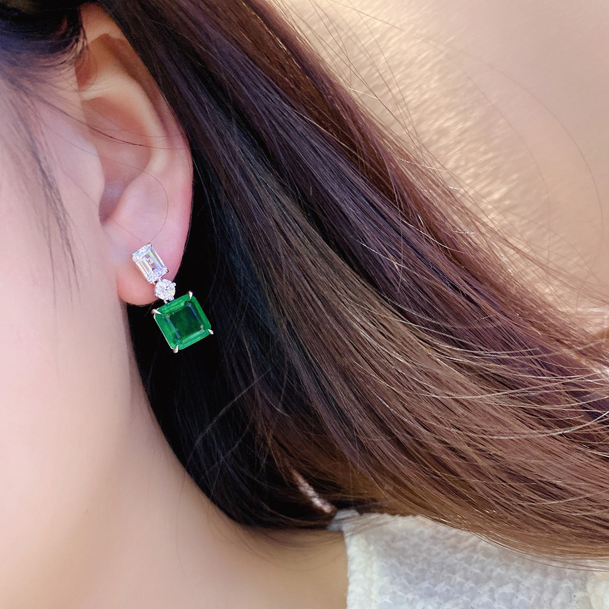 vivid green lab emerald dangling earrings in s925 sterling silver,18k white gold plated