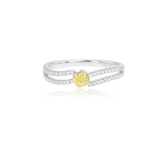 14K/18K WHITE GOLD 0.33 CTW FANCY YELLOW DIAMOND & DIAMOND RING