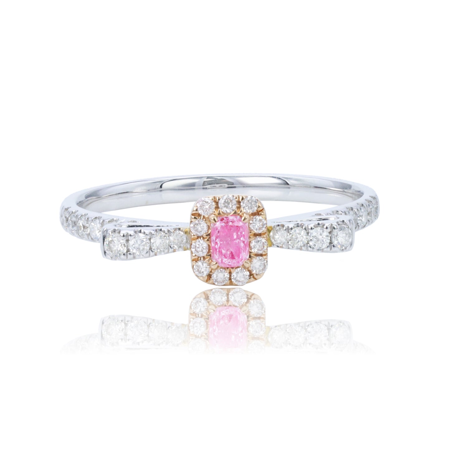 14k/18k white gold 0.34 ctw fancy pink diamond & diamond ring