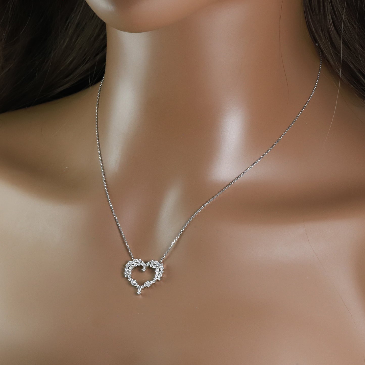 9k/14k/18k white gold 0.71 ctw lab grown h-vs diamond necklace